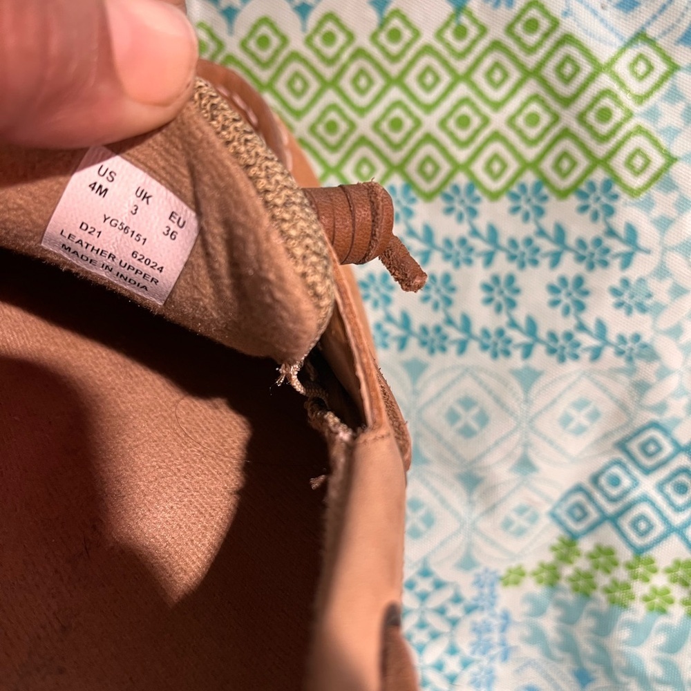 Sperry Women's Brown Boat Slippers - Picture 6 of 6